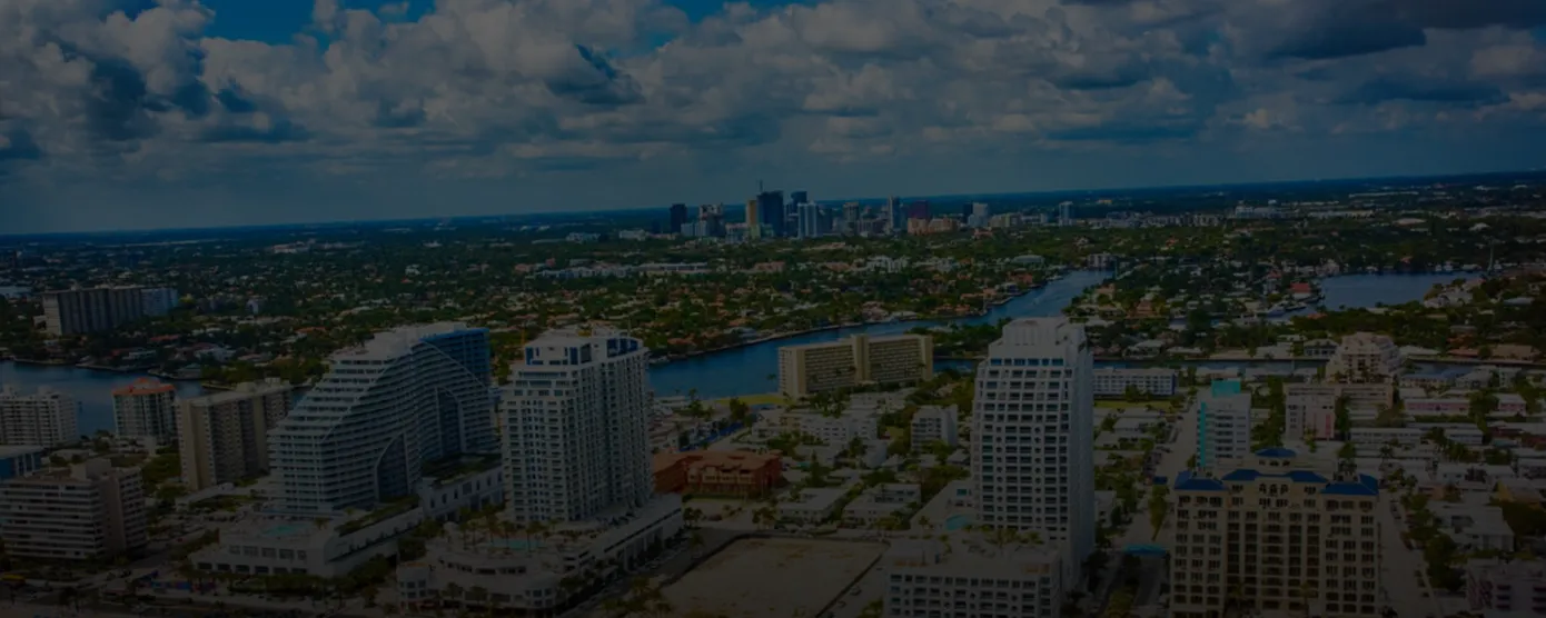 Downtown Fort Lauderdale, Florida skyline with waterfront view highlighting the best internet providers in Fort Lauderdale.