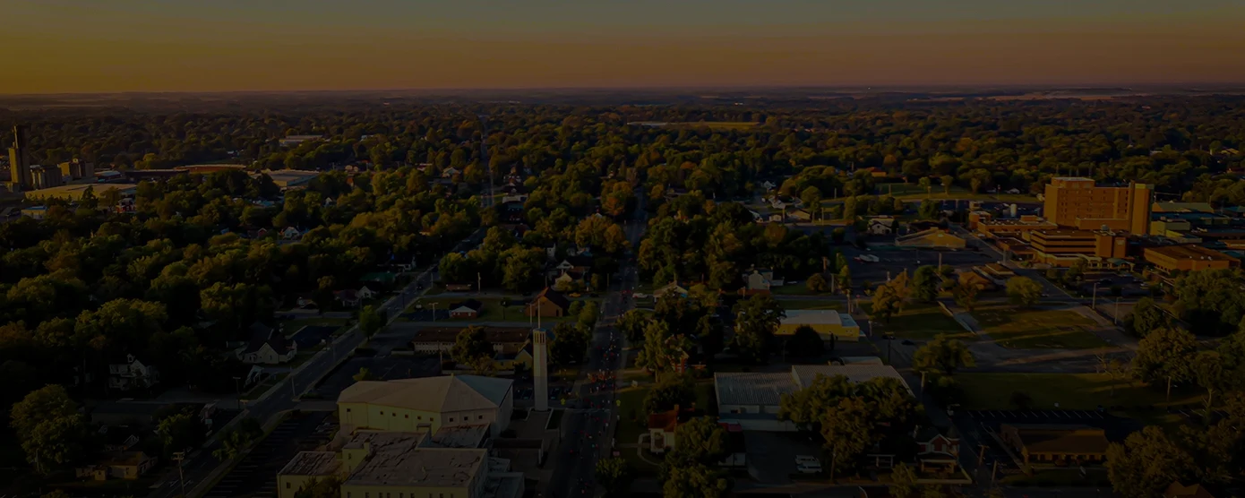 Aerial view of Hopkinsville, Kentucky, showing the city layout with roads, neighborhoods, and greenery — illustrating the theme “Internet Providers Hopkinsville, KY: Your Straightforward Guide to Getting Online.”