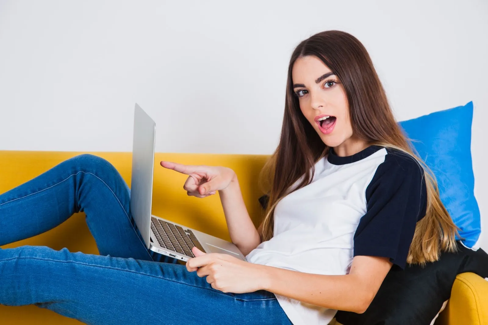 A-Detailed-Guide-to-Spectrum-Internet-Service-Pricing-Features-and-More